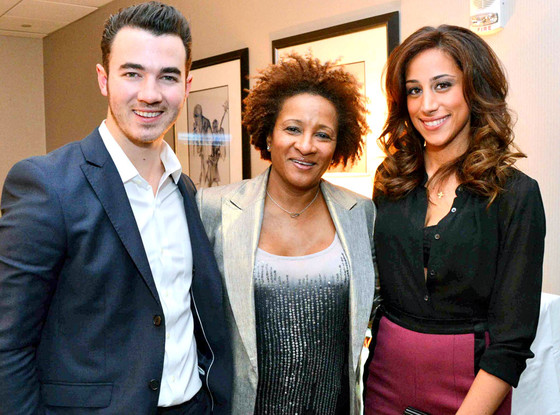 Kevin Jonas, Danielle Jonas, Wanda Sykes Kevin Jonas, Danielle Jonas, Wanda Sykes
